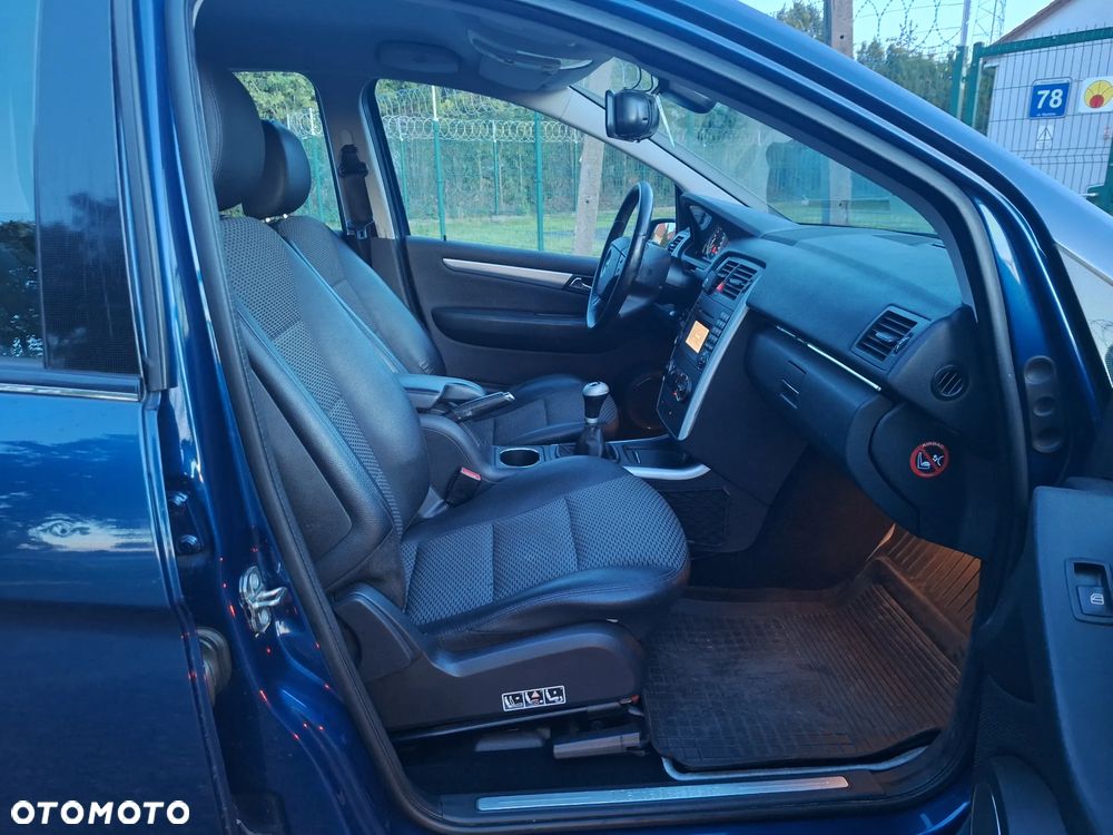 Mercedes-Benz Klasa B 170 - 10