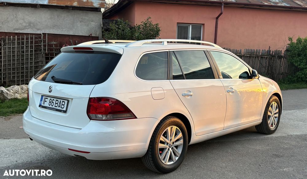 Volkswagen Golf 1.6 TDI DPF BlueMotion Technology DSG Style - 4