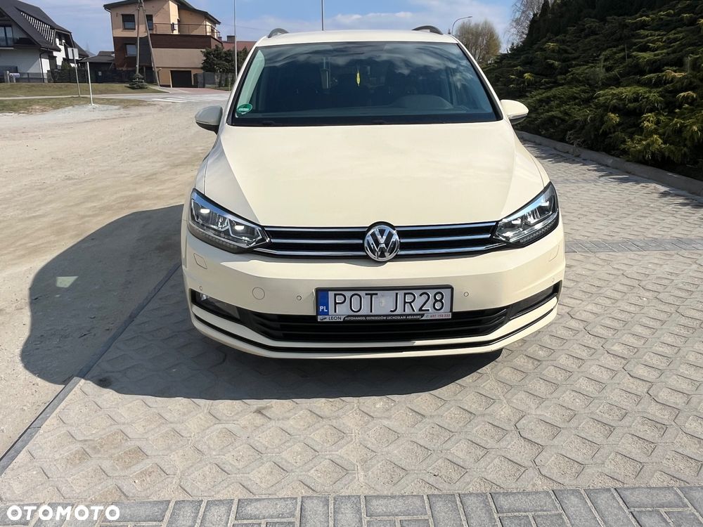 Volkswagen Touran 2.0 TDI SCR DSG Trendline - 10