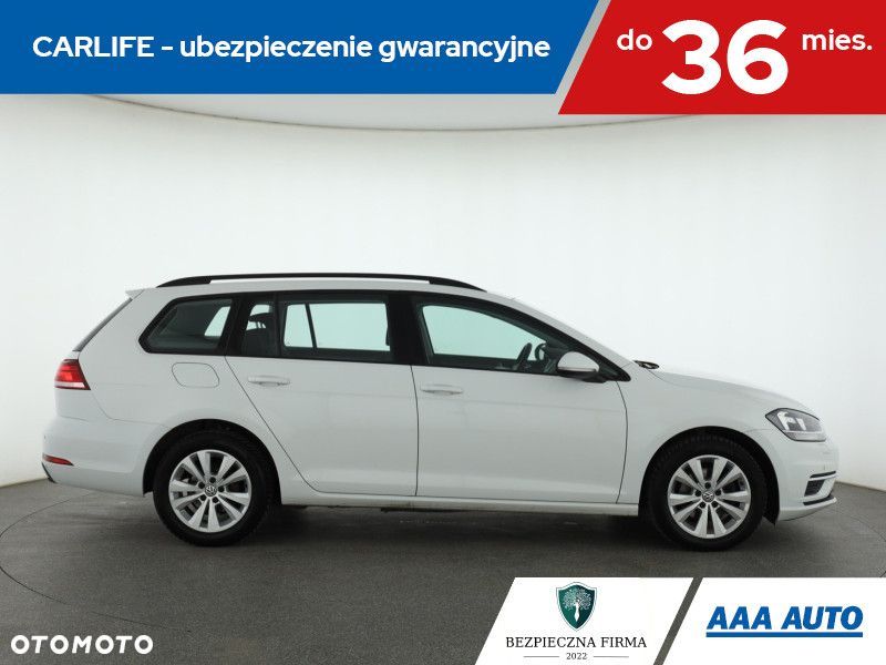 Volkswagen Golf Variant - 8