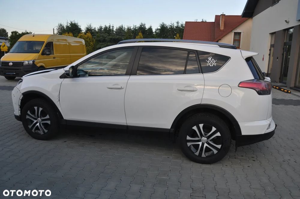 Toyota RAV4 2.0 4x4 Start&Stop Executive - 13