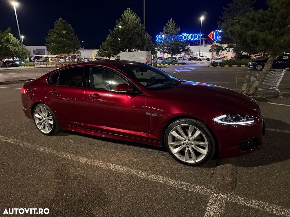 Jaguar XF 3.0 AWD Premium Luxury - 2