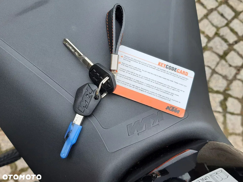 KTM Duke - 17