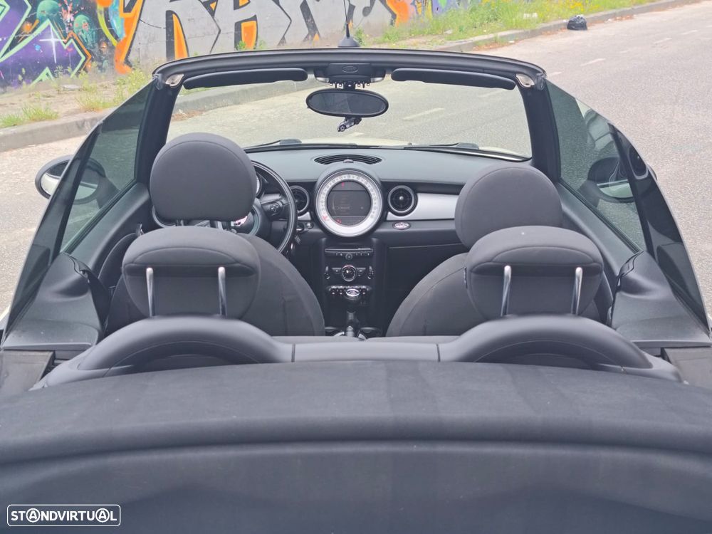 MINI Cabrio Cooper D - 22