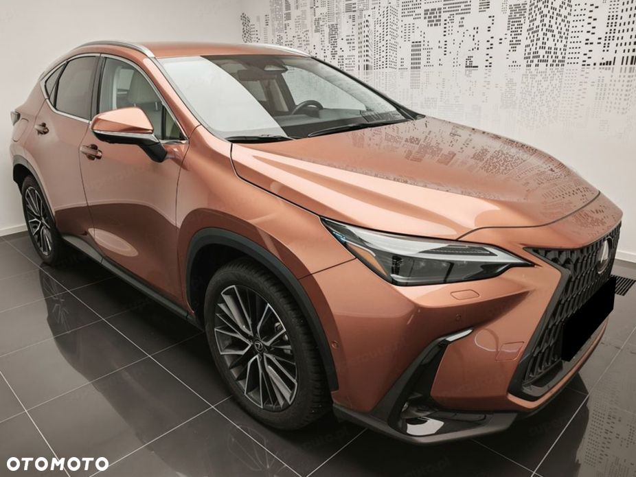 Lexus NX 350h Omotenashi AWD - 4