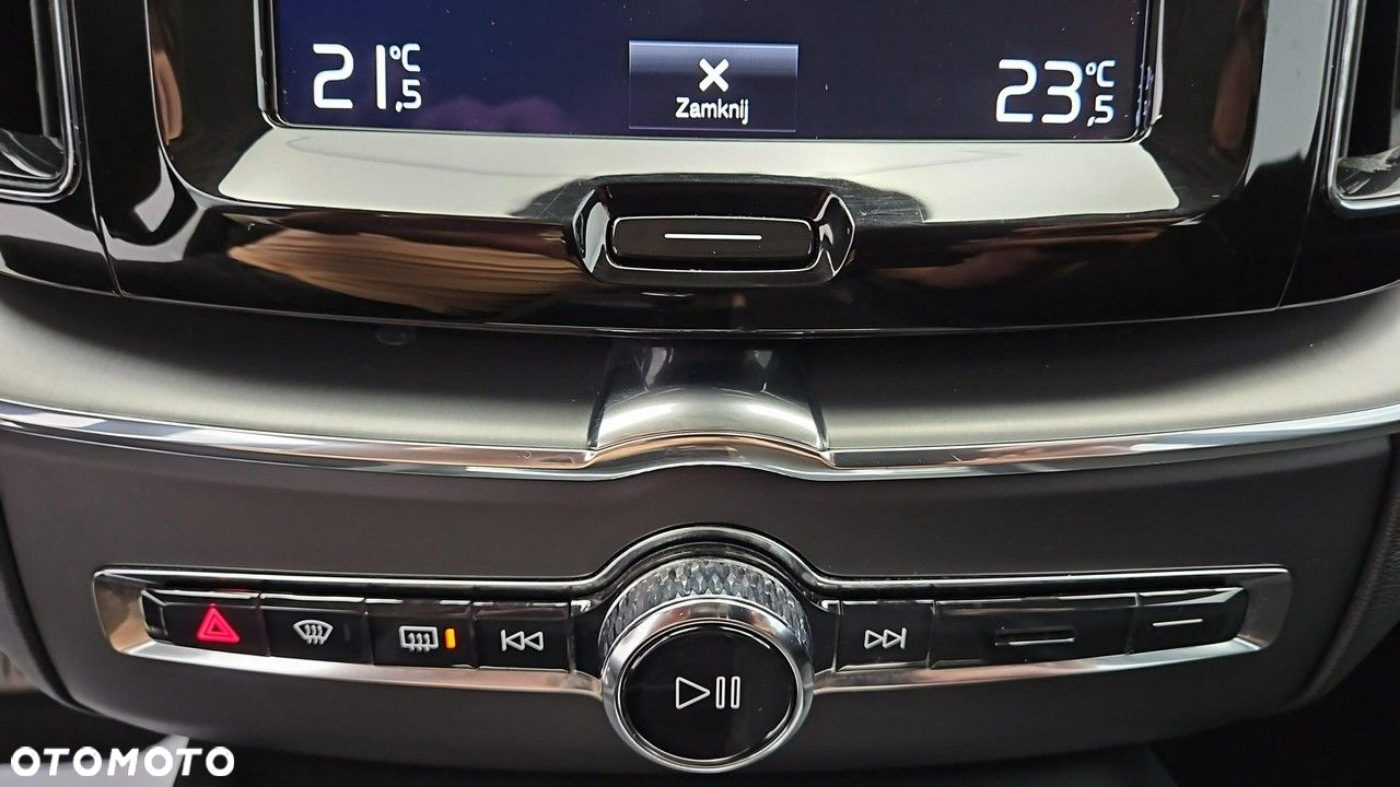 Volvo XC 60 - 19