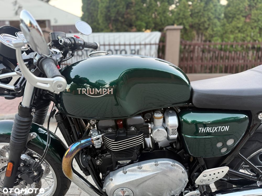 Triumph Thruxton - 22