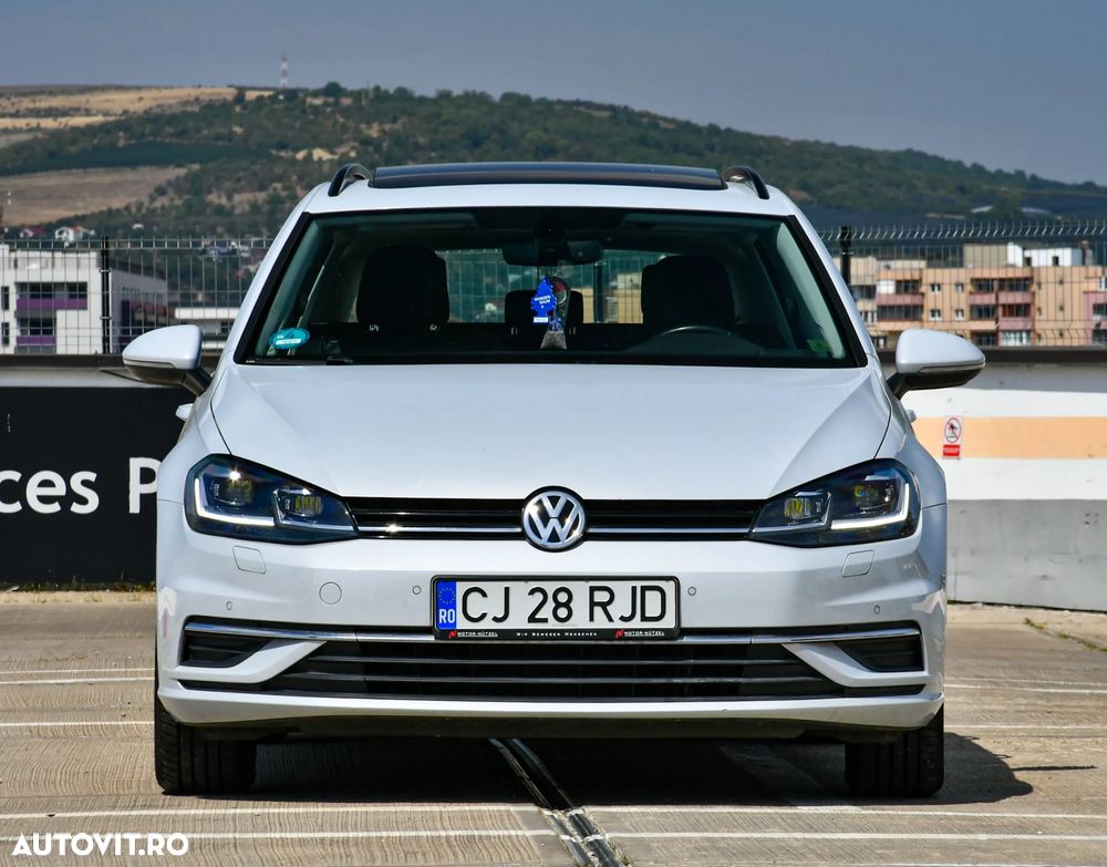 Volkswagen Golf 1.6 TDI Comfortline - 6