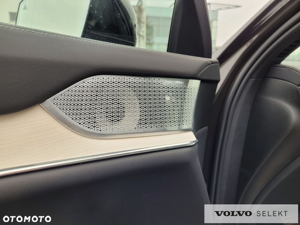Volvo EX90 - 26