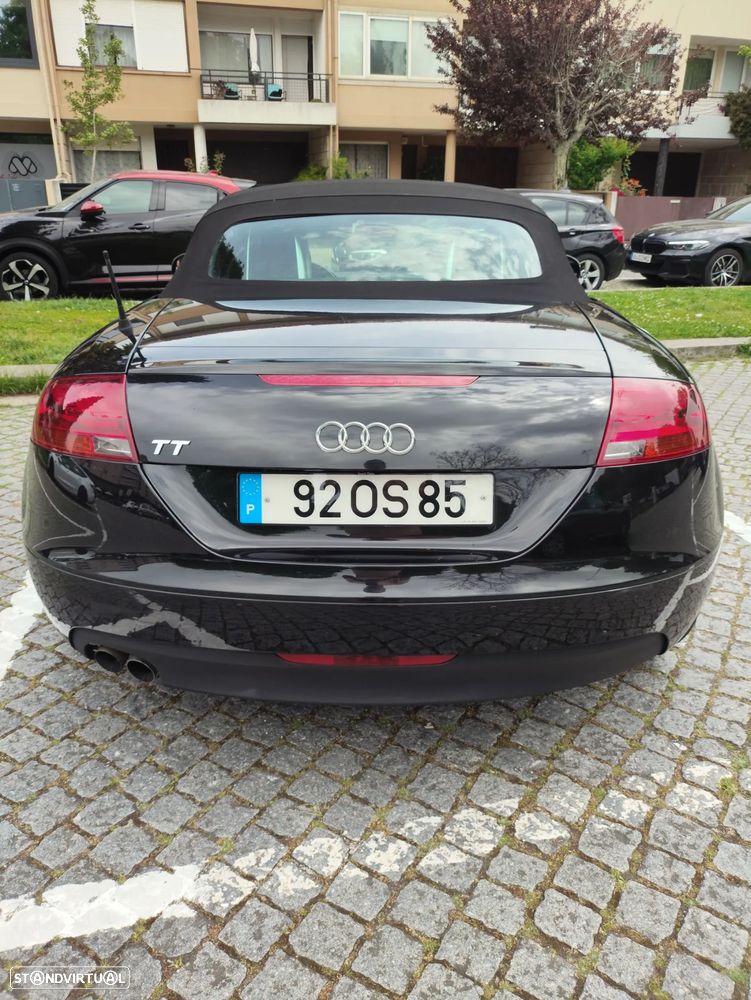 Audi TT Roadster 2.0 TDi quattro S-line - 25