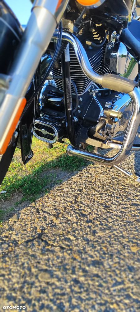 Harley-Davidson Softail Heritage Classic - 13