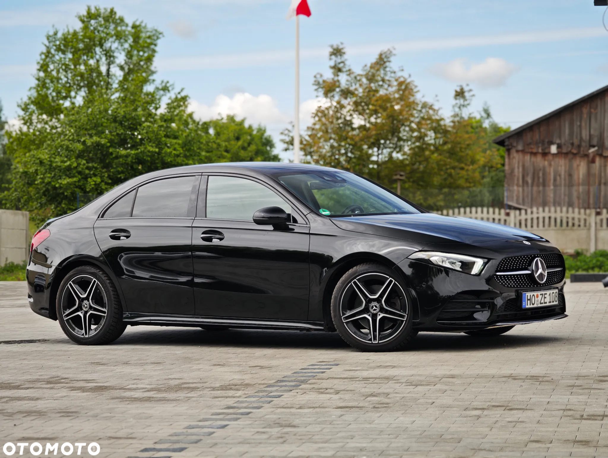 Mercedes-Benz Klasa A 250 7G-DCT AMG Line - 3