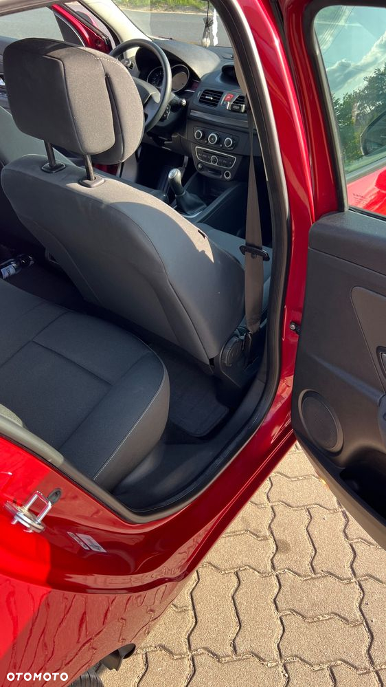 Renault Megane 1.6 16V Color Edition - 12