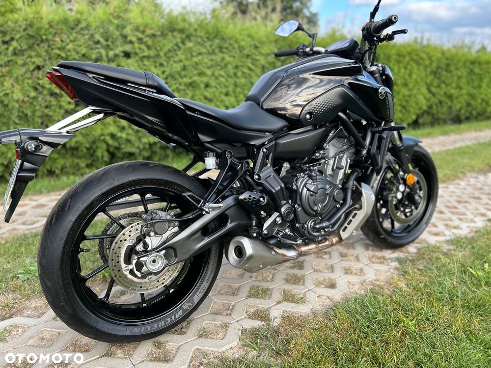 Yamaha MT - 16