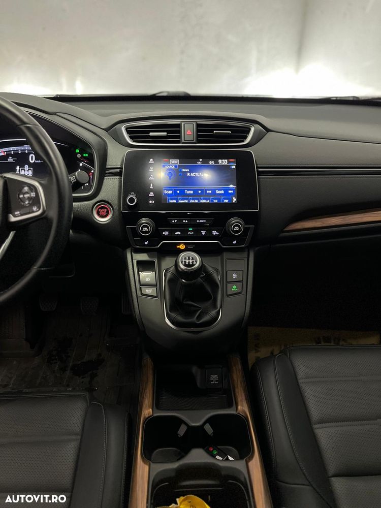 Honda CR-V 1.5 VTEC Turbo 4WD 6MT Elegance - 6