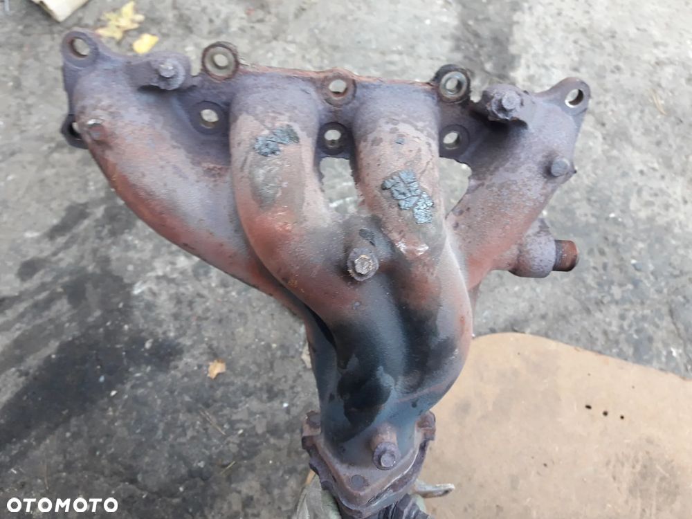 Mazda MPV 2.0 16V  FS 99-02 Kolektor Wydechowy - 2