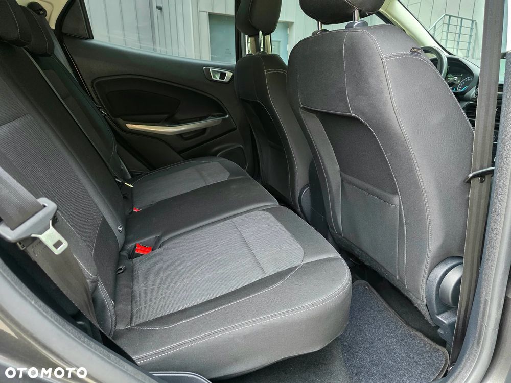 Ford EcoSport - 32
