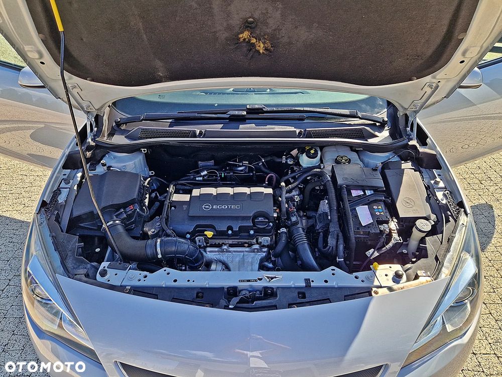 Opel Astra 1.4 Turbo - 23