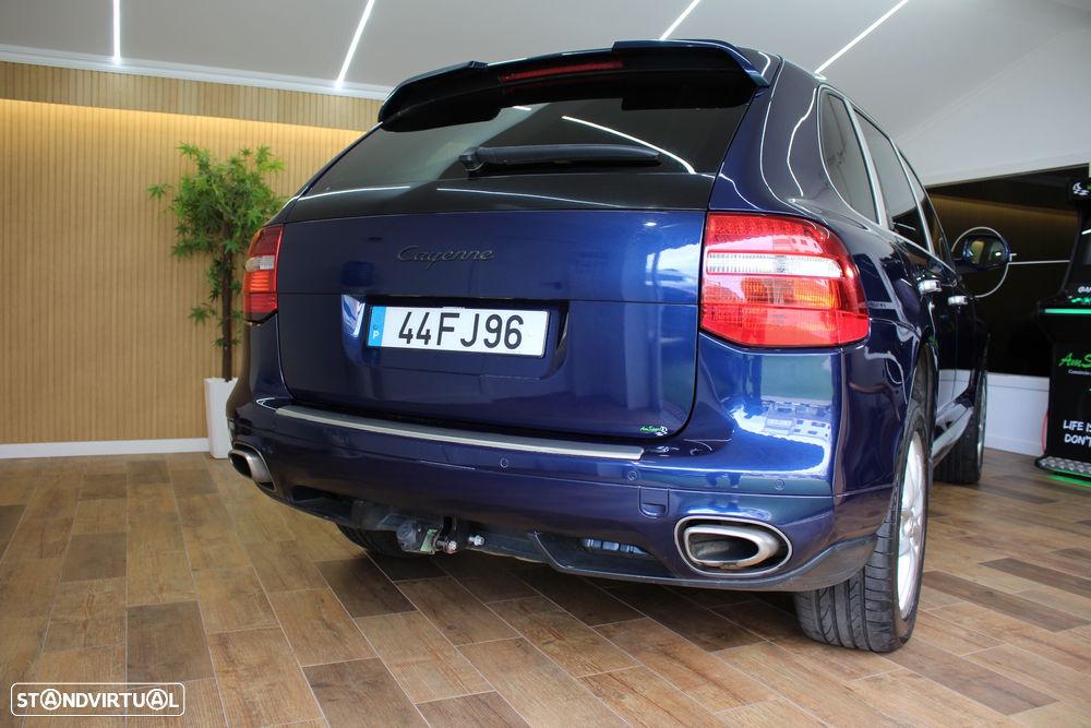 Porsche Cayenne Tiptronic - 11
