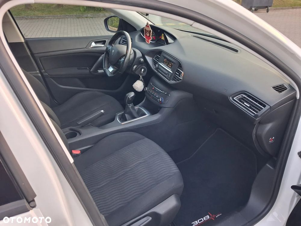 Peugeot 308 110 e-THP Stop & Start Access - 16