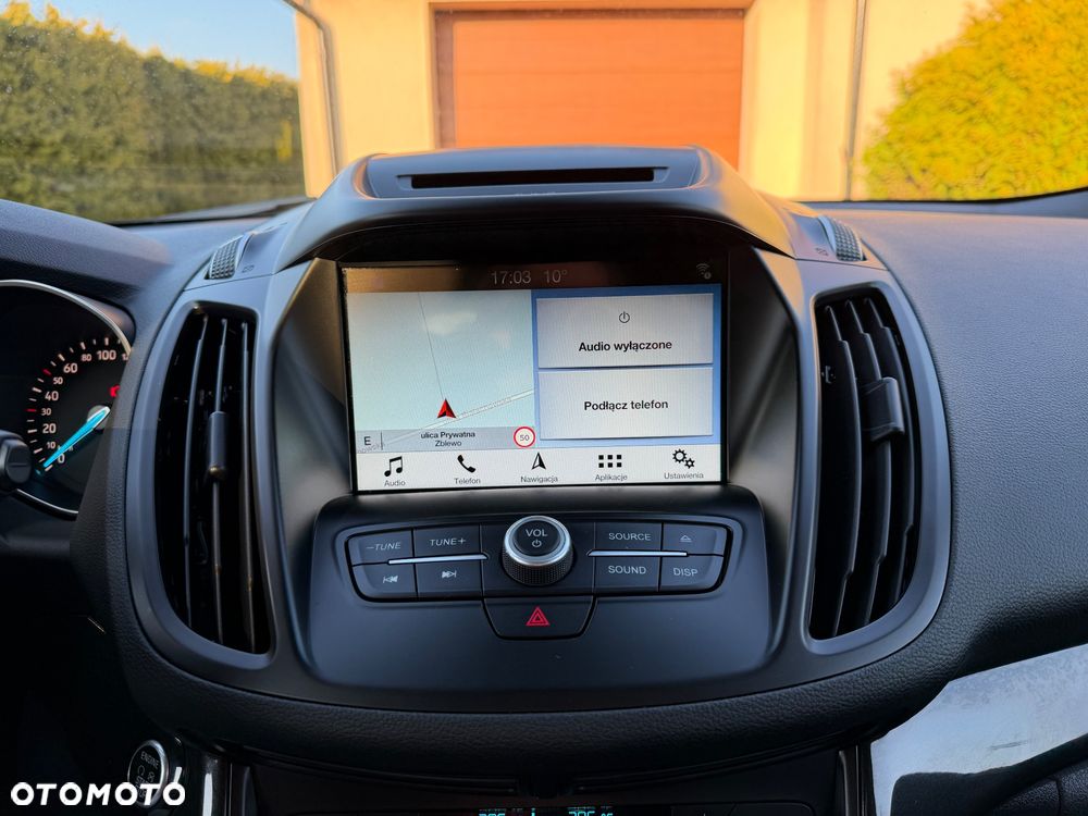 Ford Kuga 1.5 EcoBoost 2x4 Titanium - 32