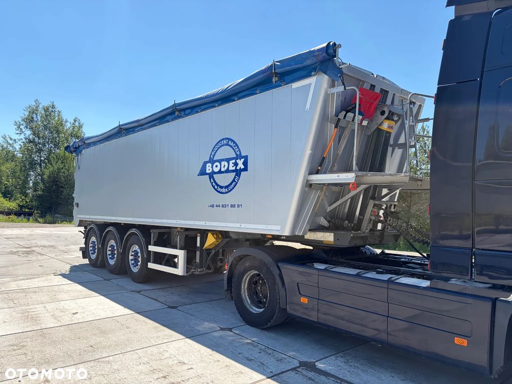 Bodex 45m3 SAF Intrax 5800kg Klapo-drzwi Pakiet Aluminum - 6
