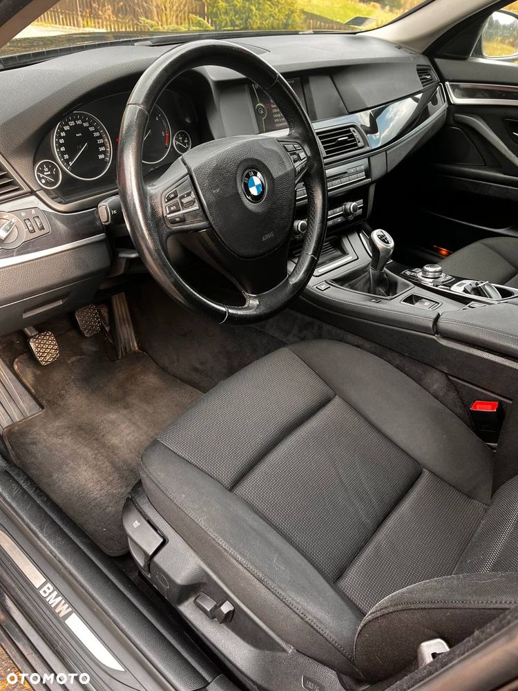 BMW Seria 5 520d - 11