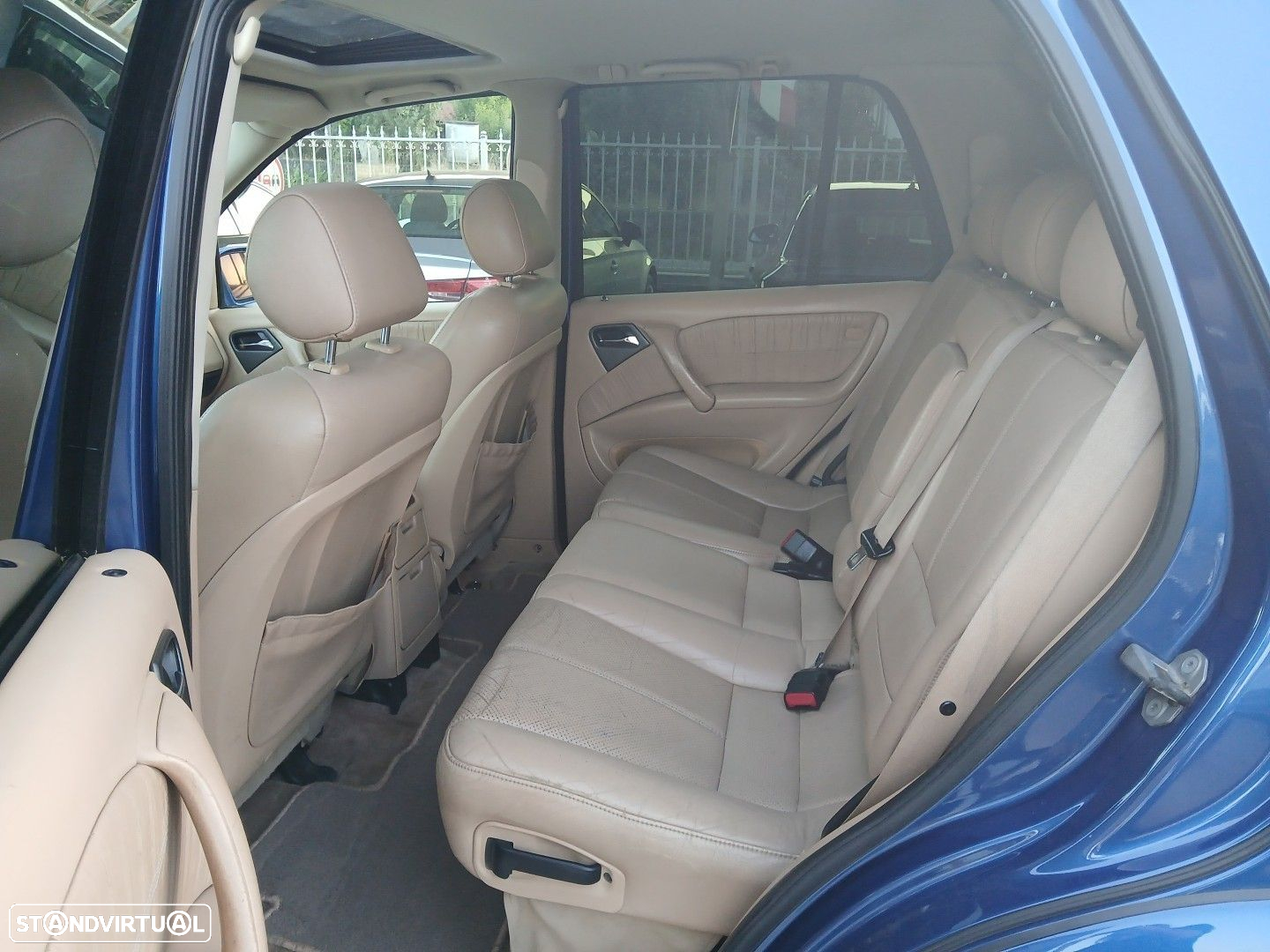 Mercedes-Benz ML 270 CDi - 9