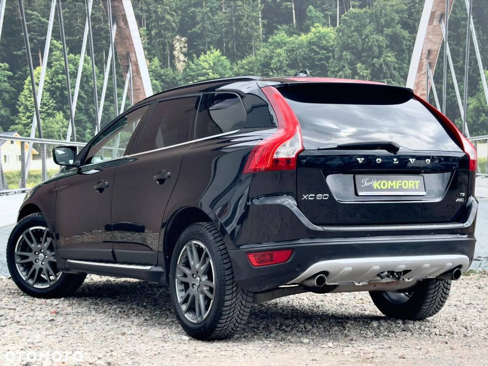 Volvo XC 60 T6 AWD RDesign - 8