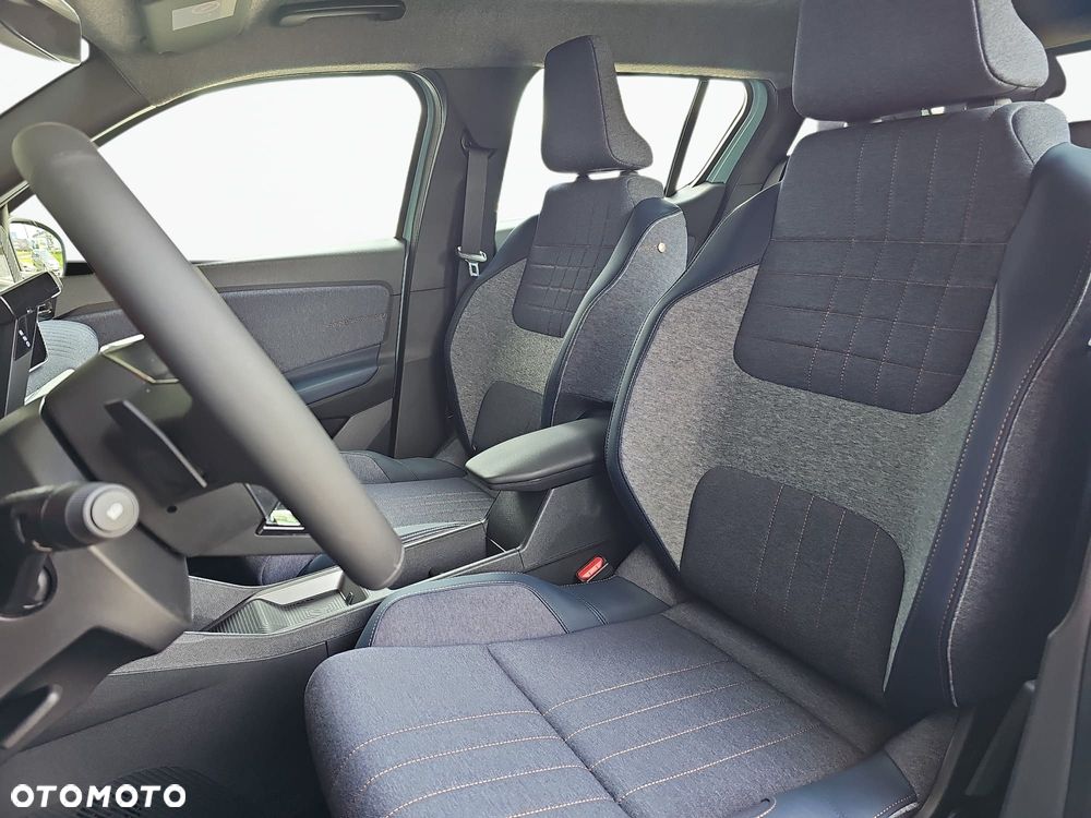 Renault 4 E-Tech 52kWh Comfort Range Techno - 11