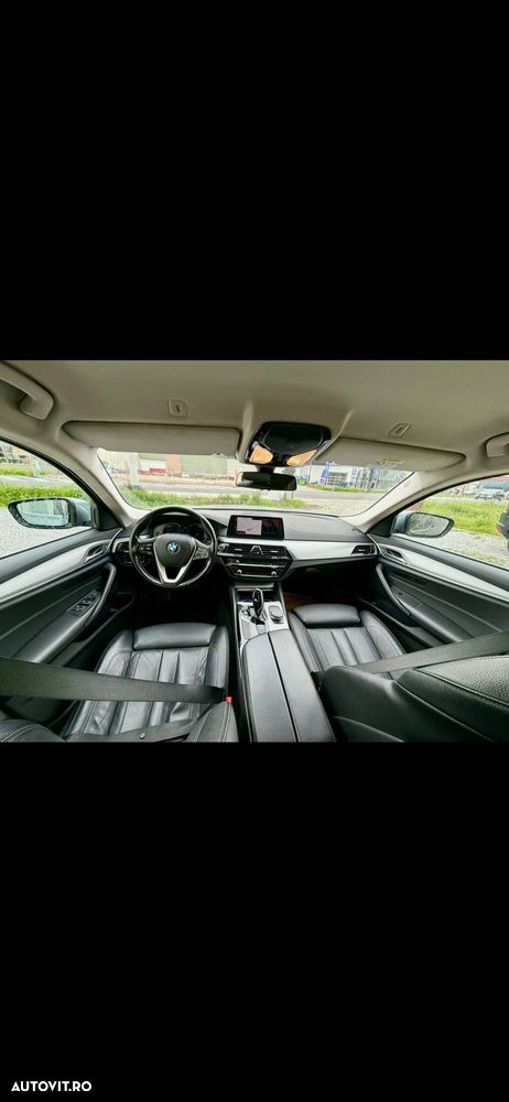 BMW Seria 5 520d AT - 23
