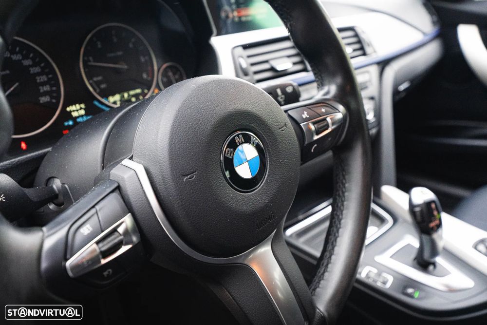 BMW 320 d Navigation Auto - 37