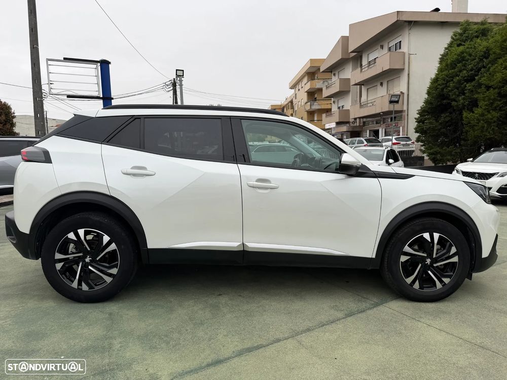 Peugeot 2008 PureTech 130 EAT8 Allure Pack - 8
