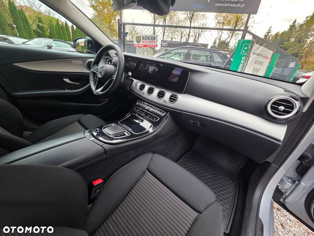 Mercedes-Benz Klasa E 220 d 9G-TRONIC Avantgarde - 29