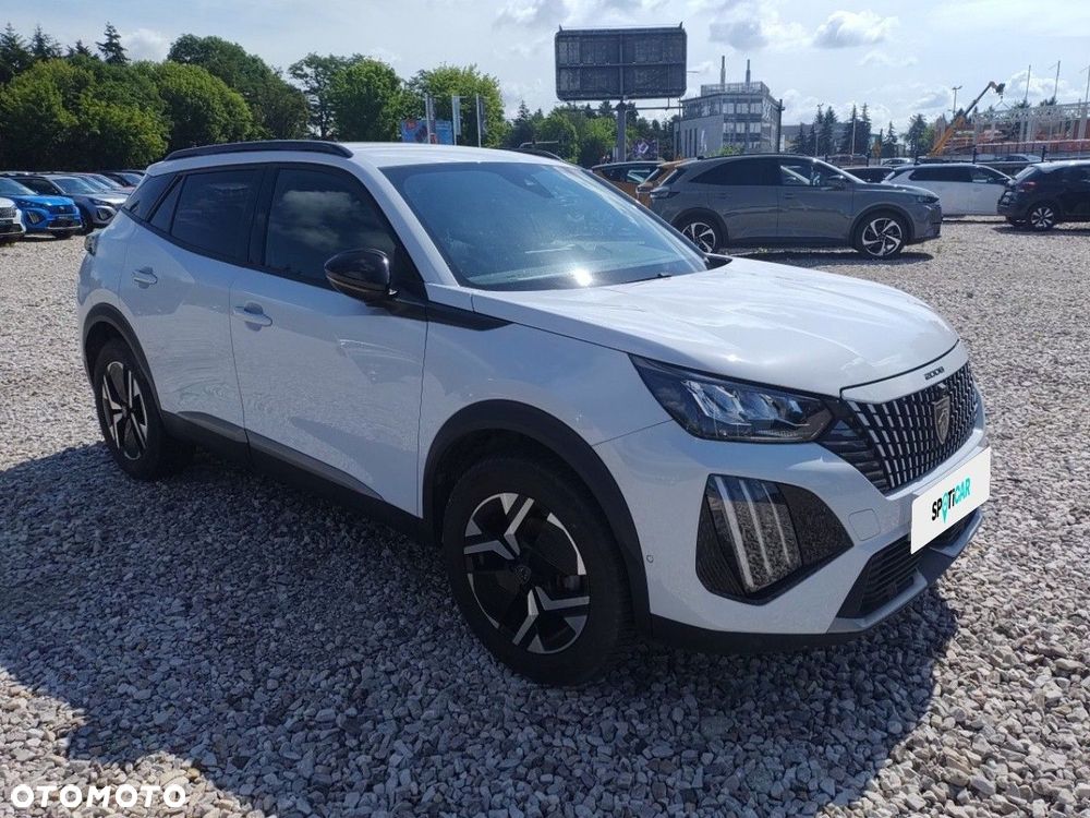 Peugeot 2008 1.2 PureTech Allure S&S EAT8 - 3