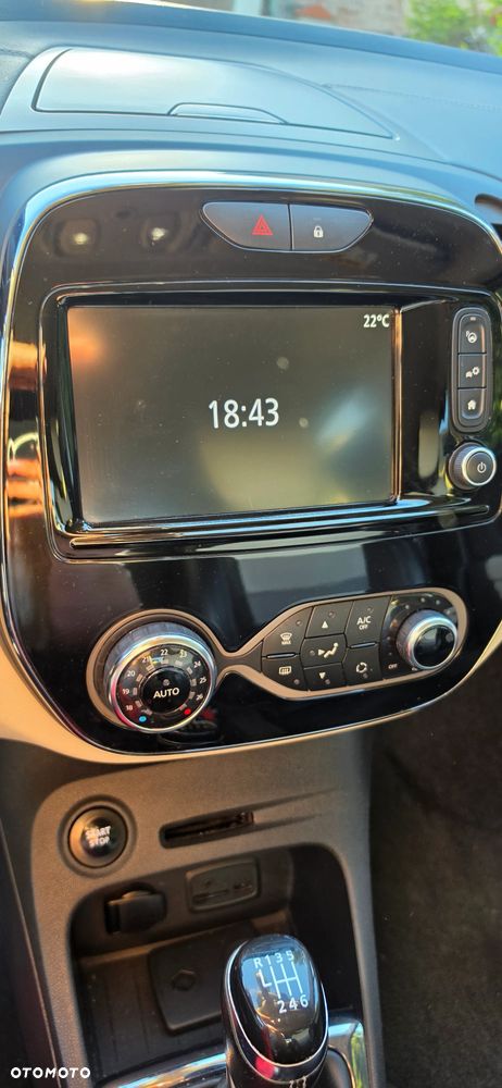 Renault Captur 1.2 Energy TCe Initiale Paris - 12