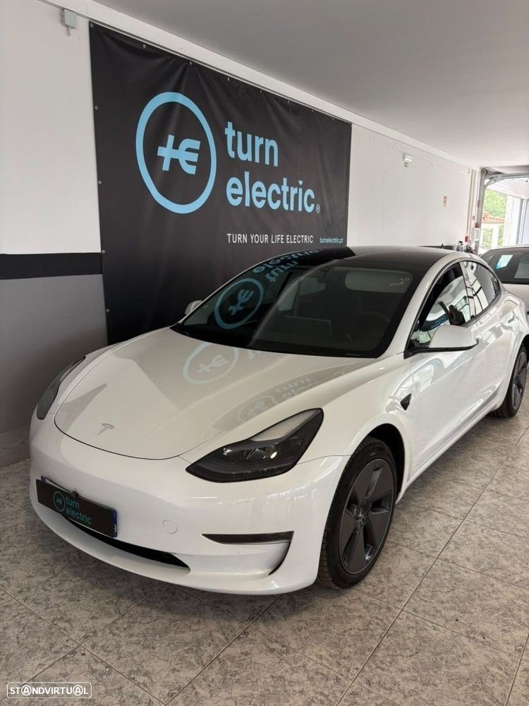 Tesla Model 3 Long Range Tração Traseira - 3