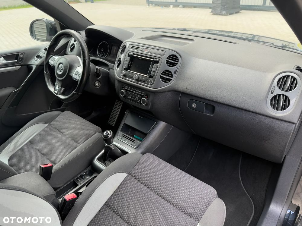 Volkswagen Tiguan - 9