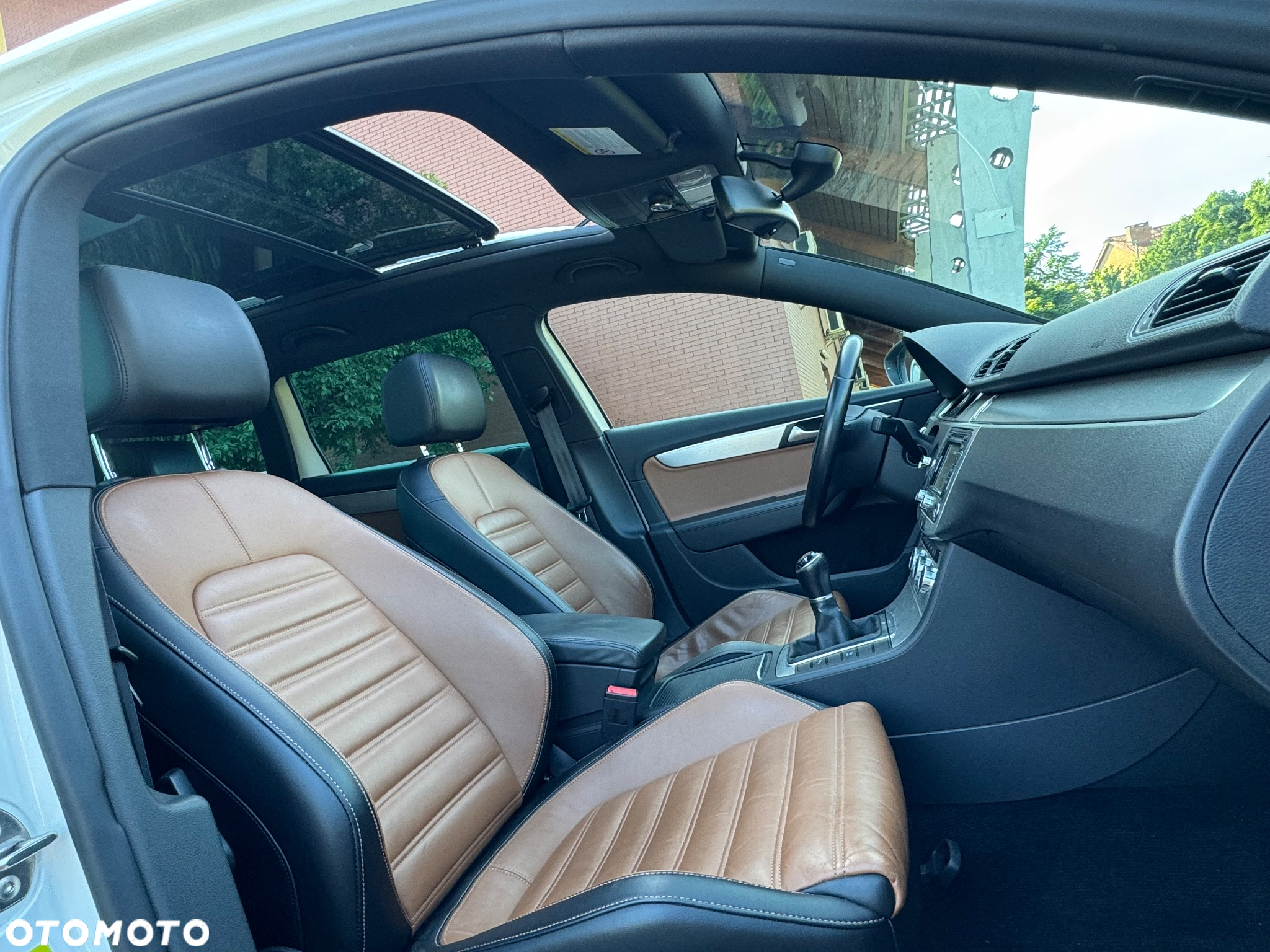 Volkswagen Passat 2.0 TDI BMT Highline - 23