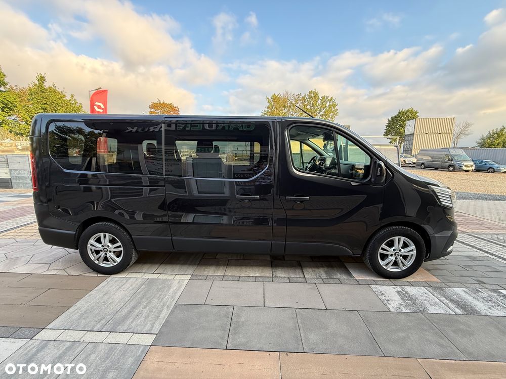 Renault Trafic 2.0 dCi - 8