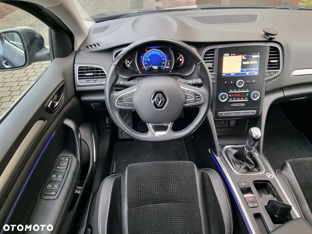 Renault Megane ENERGY TCe 130 LIMITED - 10