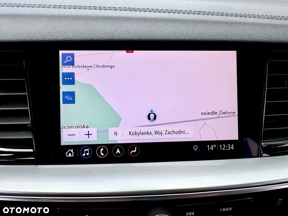 Opel Insignia - 36