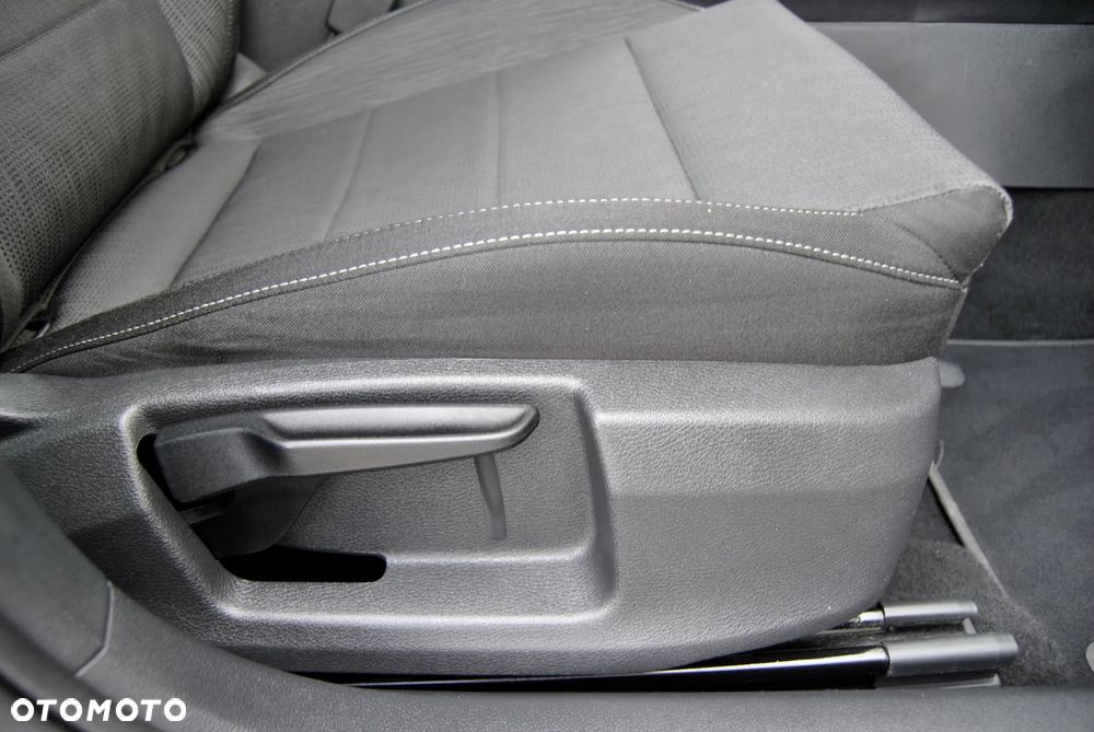 Skoda Superb 2.0 TDI 4x4 DSG Style - 32