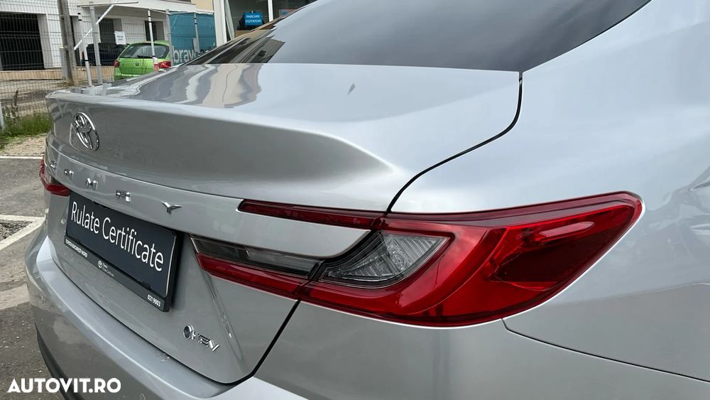 Toyota Camry ver-2-5-hybrid-exclusive - 30