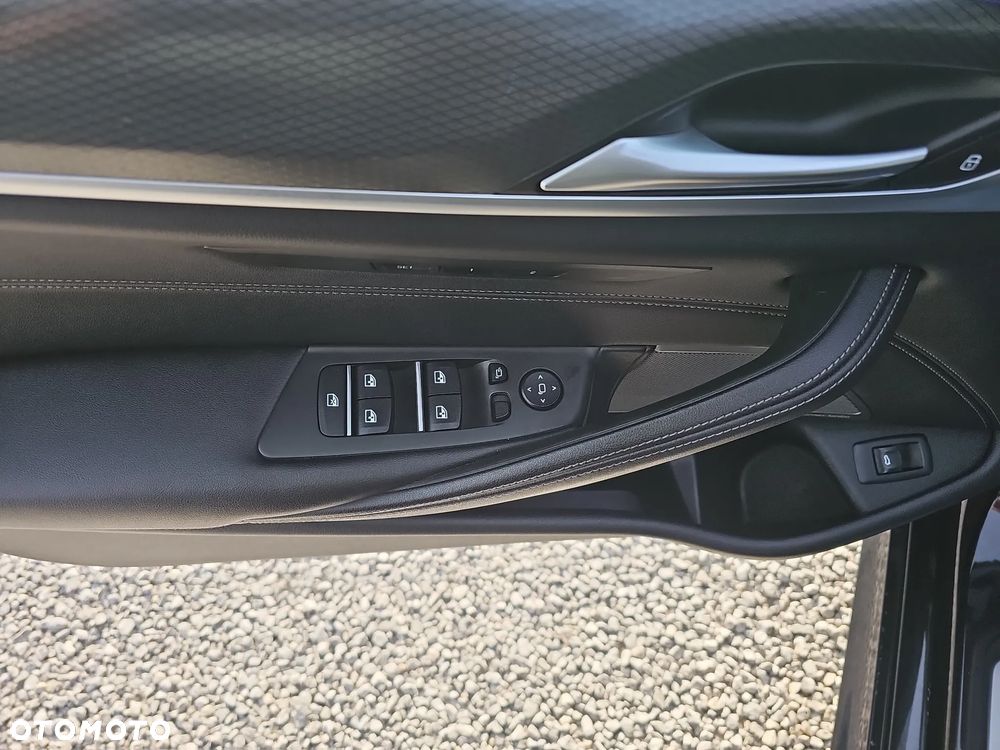 BMW Seria 5 540d xDrive mHEV M Sport sport - 13