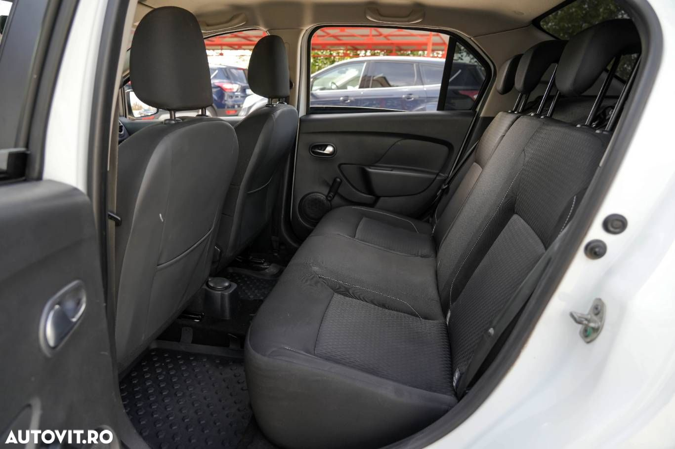Dacia Logan - 11