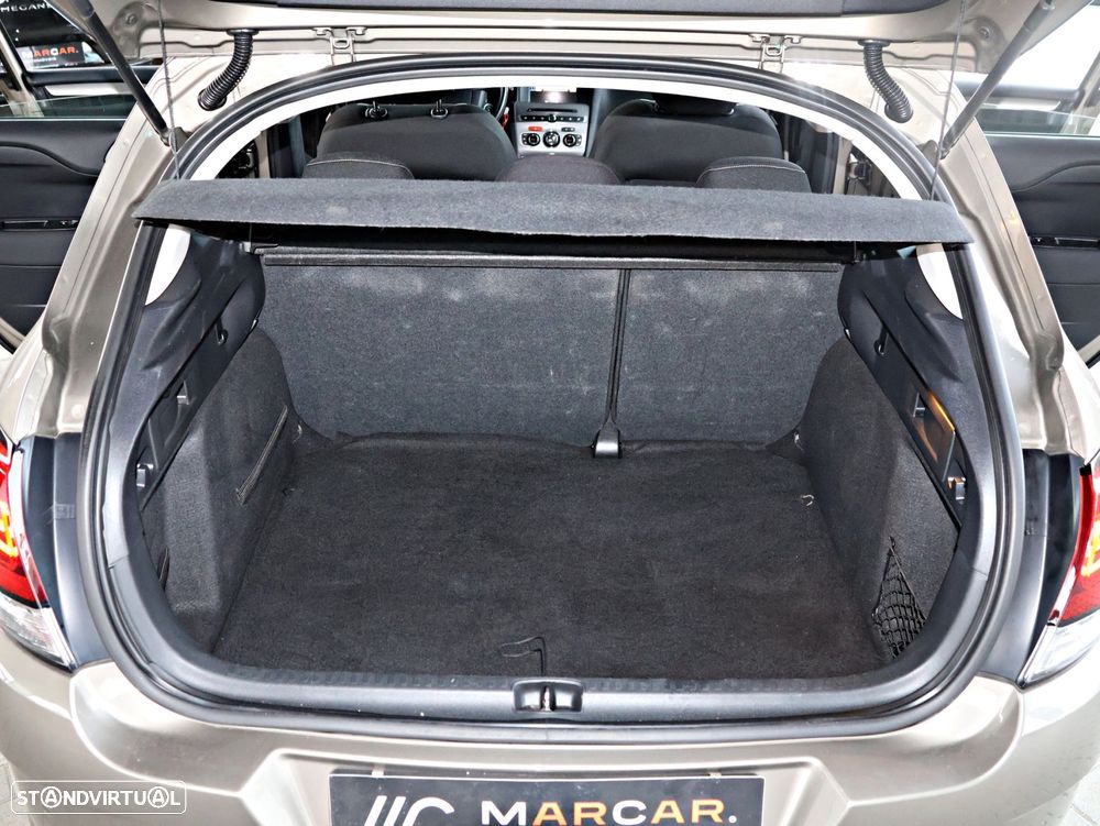 Citroën C4 1.6 BlueHDi Feel Edtion - 32