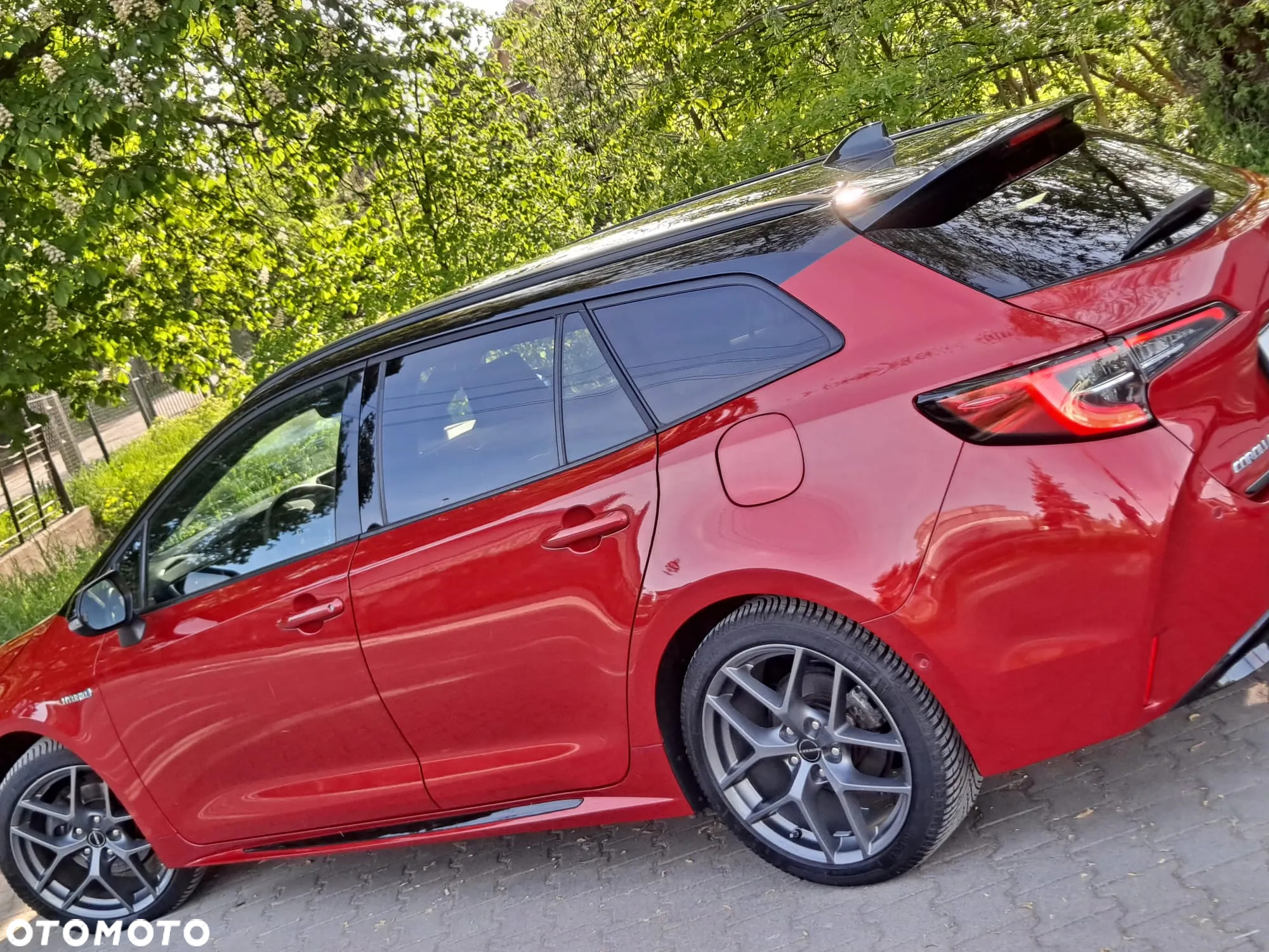 Toyota Corolla 2.0 Hybrid Touring Sports GR Sport Black Edition - 10