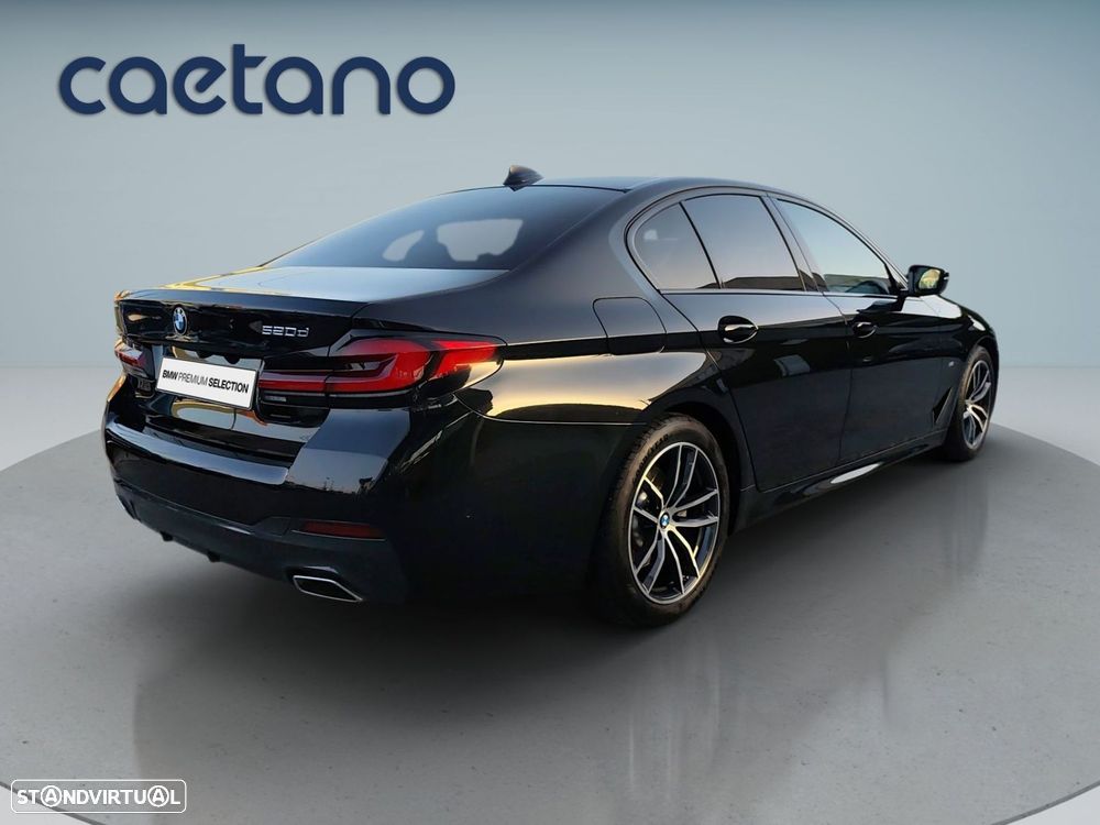 BMW 520 d Pack M Auto — fotografia 8