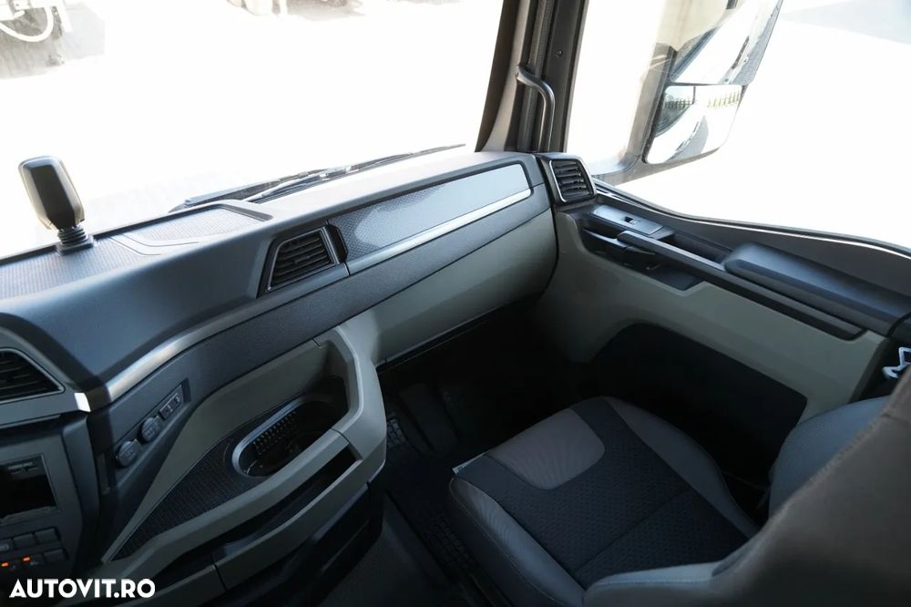 MAN TGX 26.520 / 6x2 / 9.3 M CORTINĂ / ACOPERIȘ RIDICABIL / AXĂ RIDICABILĂ / DIRECȚIE / NOU - 32